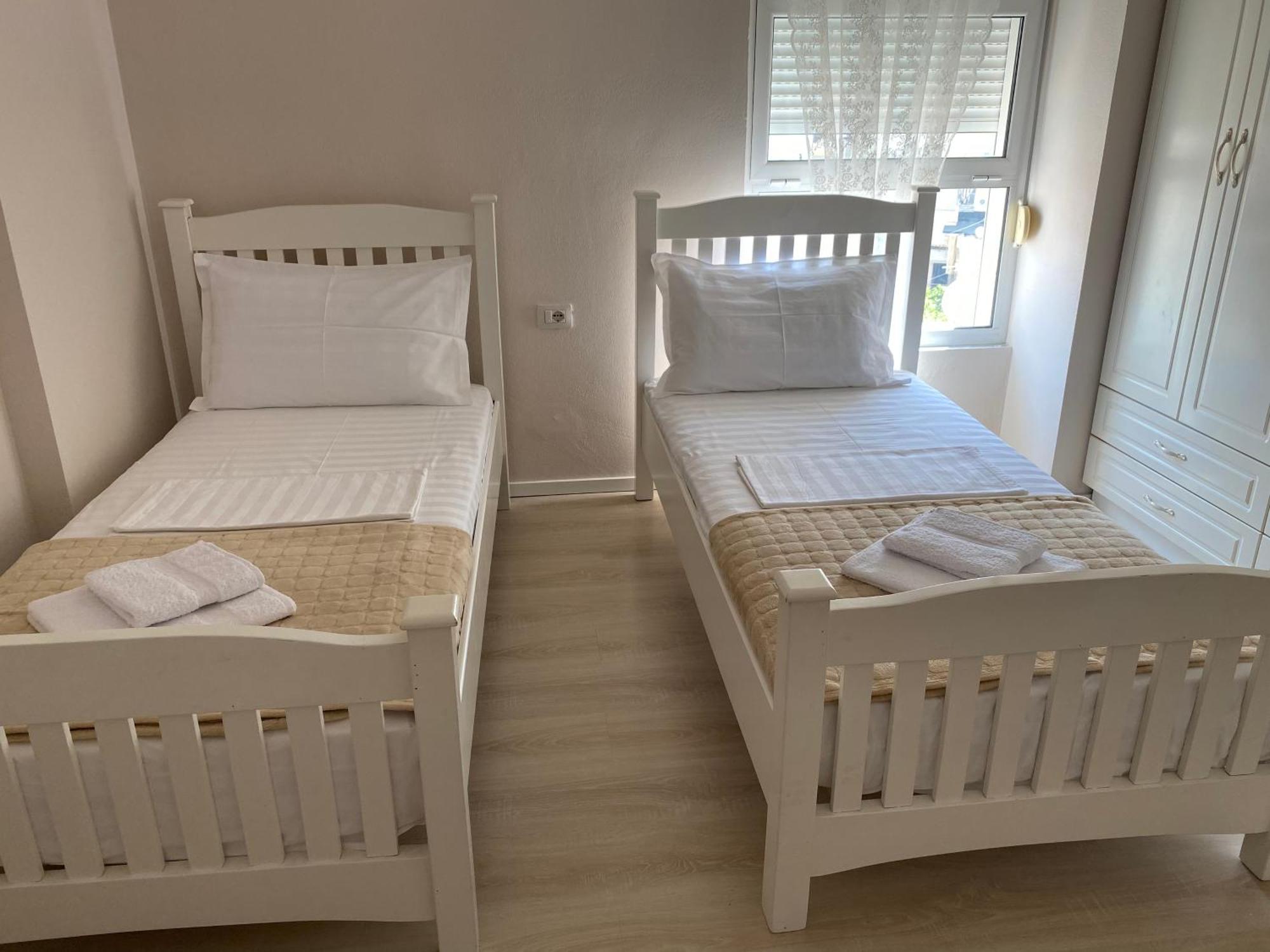 Amarilis Luxury Apartments Sarande Exterior photo